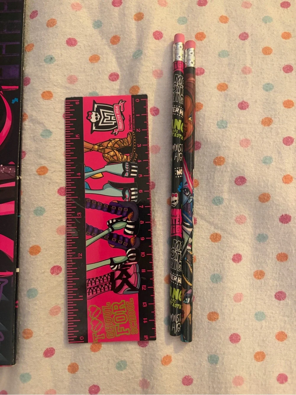 Monster High Portfolio Folder Ruler Bookmark Pencil Set Draculaura Clawdeen